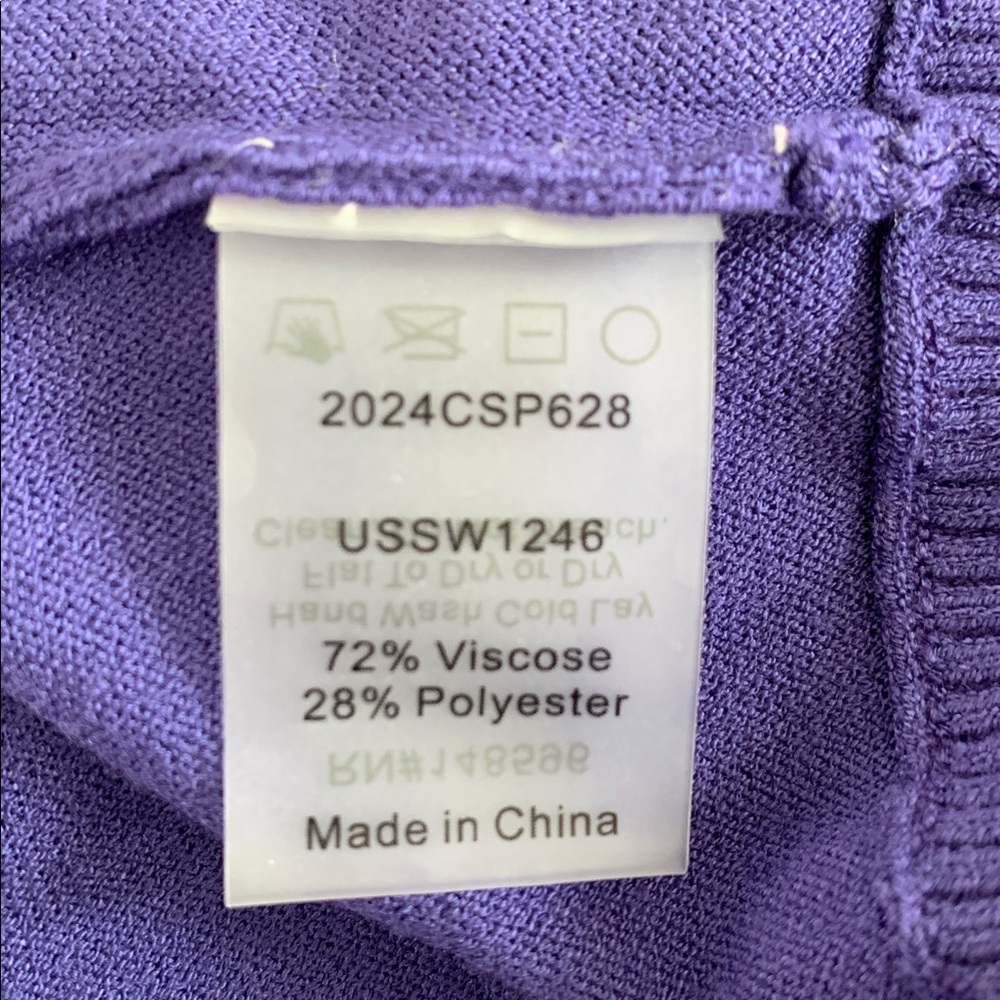 Universal Standard NWT Double V Savvy Fine Knit Sweater - Picture 12 of 14